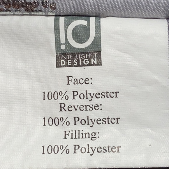 Twin XL bed bedding comforter with Sham grey & silver College Dorm size bed - Picture 6 of 9